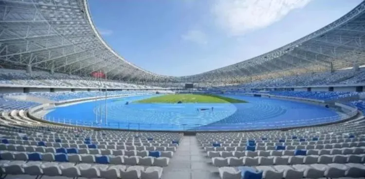 ملعب مركز التصميم الرياضي الصلب